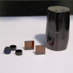 Cr4+:YAG (Chromium-doped Yttrium Aluminum Garnet) Crystal